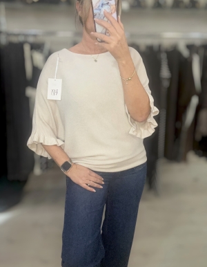 creamfrillsleeveknit