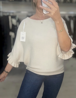 creamfrillsleeveknit Thumb