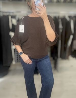 brownfrillsleeveknit