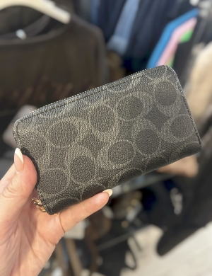 blackwallet