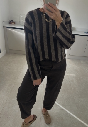 brownstripeknit Thumb