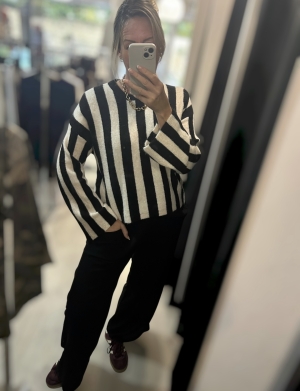 blackandwhitestripeknit