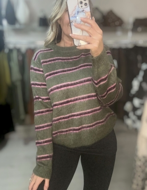 khakistripeknit