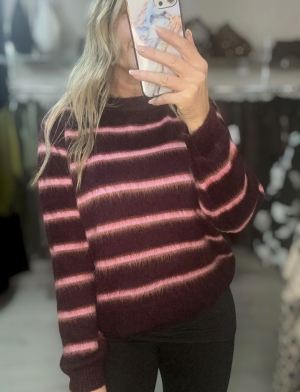 winestripeknit Thumb