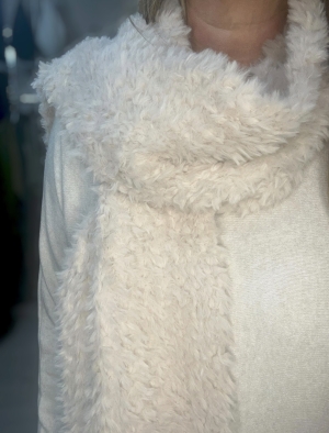 creamscarf  Thumb