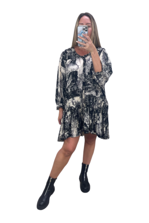 printed tunic Thumb