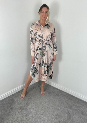 shirtdress
