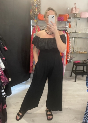 blackjumpsuit