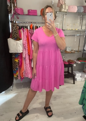 pinkdress