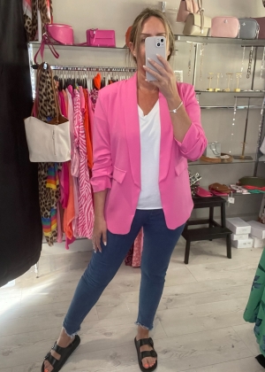 pinkblazer