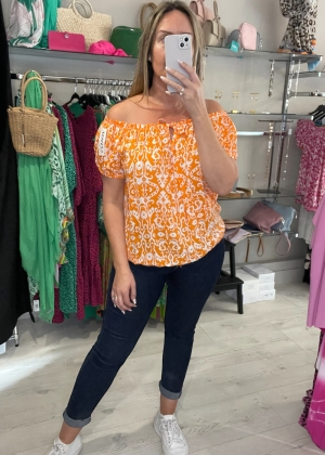 orangeprintedtop