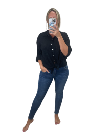 blackseersuckershirt