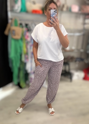 pinkleopardtrouser