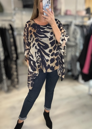 navyprinttop