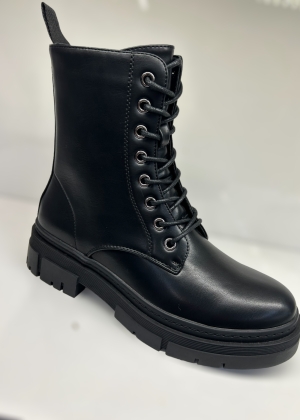 blackboot