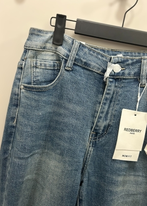 momjeans Thumb