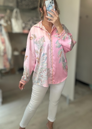 pinkfloralshirt