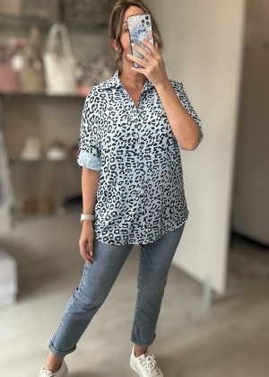 leopardprintshirt