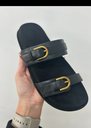 blacksandal