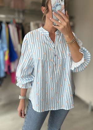 blueblouse