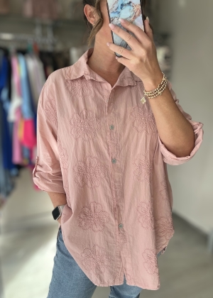 pinkshirt