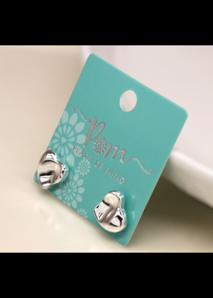 heartstudearrings Thumb