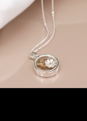 beenecklace Thumb