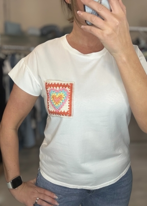 crochetpockettshirt Thumb