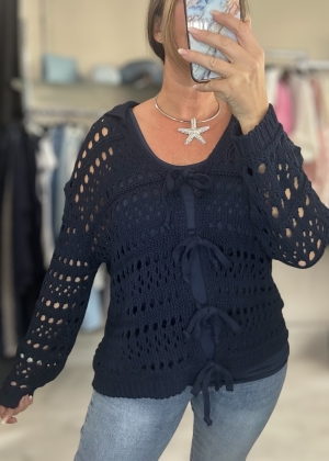 navyknit