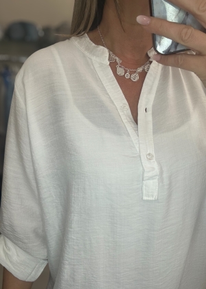 whiteshirt Thumb