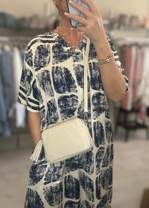 navyprintdress Thumb