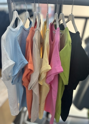 navytshirt