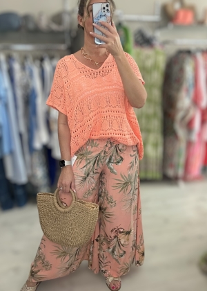 printedwidelegtrouser