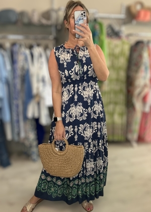 navydress Thumb