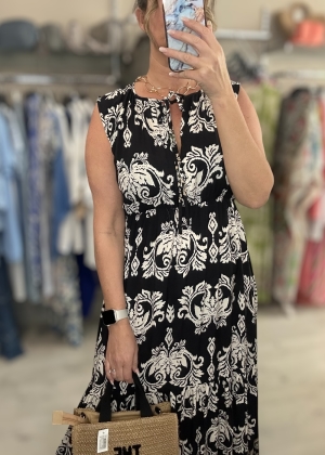 blackdress Thumb