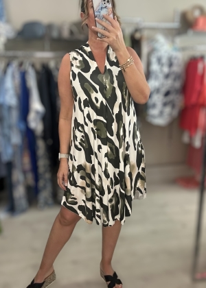leopardprintdress 