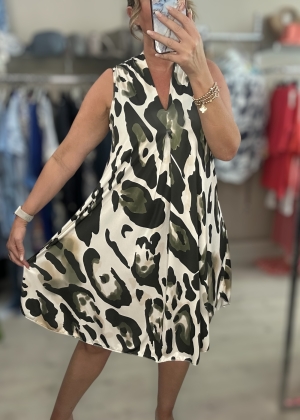 leopardprintdress  Thumb