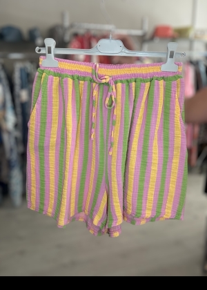 stripeshorts  Thumb