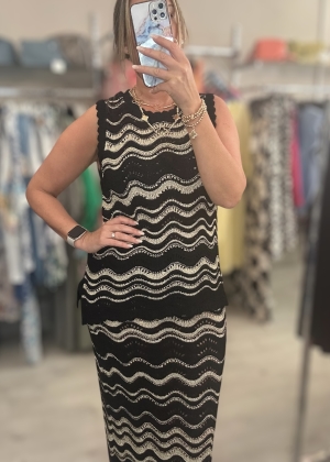 blackcrochetskirt  Thumb